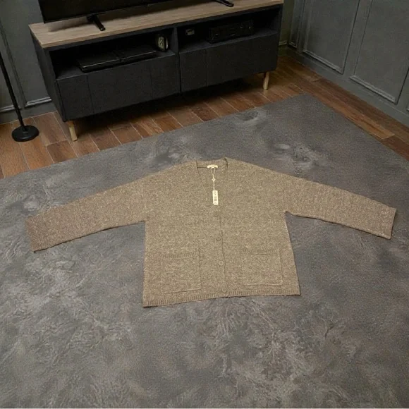 Max Studio Charcoal Cardigan Sweater - Picture 4 of 6